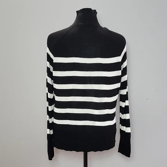 ZARA Stripes black and white turtle neck light knit sweater - Picture 6 of 13